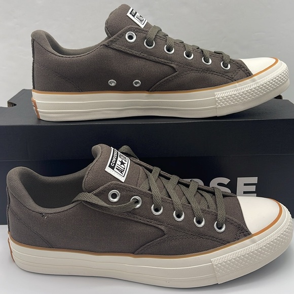 Converse Other - Converse Men’s Sneakers A13785F
CTAS MALDEN STREET OX TRUFFLE/EGRET/HONEY